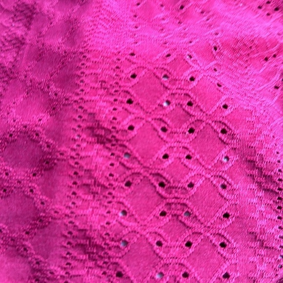 NWOT Eyelet notched flutter sleeve tshirt - Vneck-wine color-very soft. - Picture 3 of 8